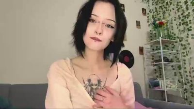 HeidiAkbari live cam on Cam4
