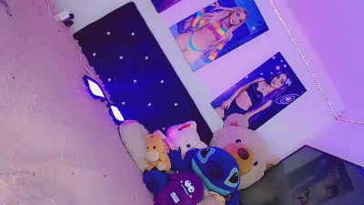 HeidiKlum69 live cam on Cam4
