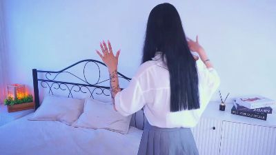 HeikeHuse live cam on Cam4