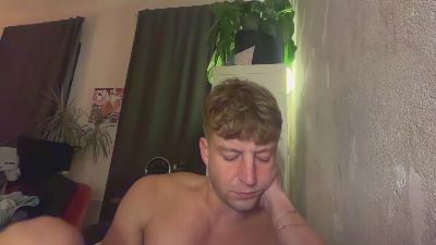Heikhoe69 live cam on Cam4