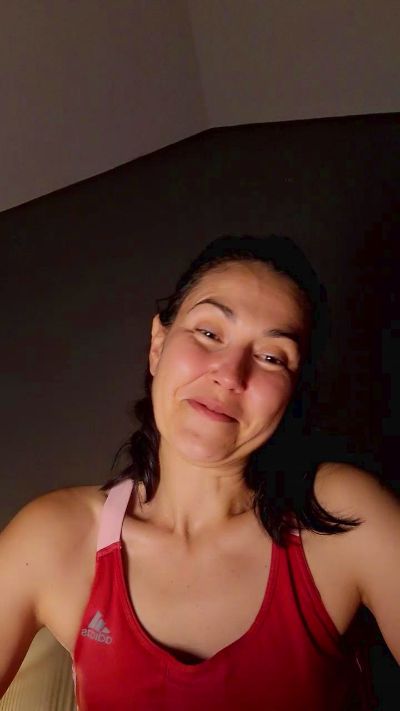Hela_coquinette live cam on Cam4