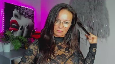Helen_Wild live cam on Cam4