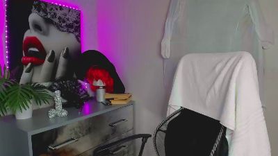 Helen_Wild live cam on Cam4