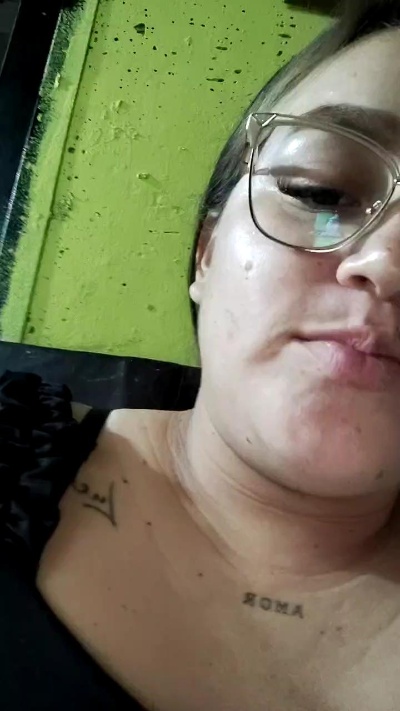 Helen_sf live cam on Cam4