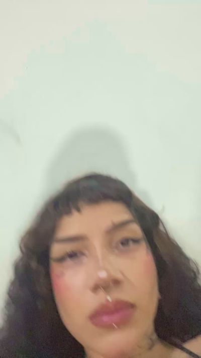 Helena_gris live cam on Cam4