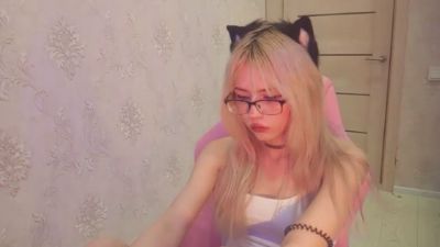 HellaBonner live cam on Cam4