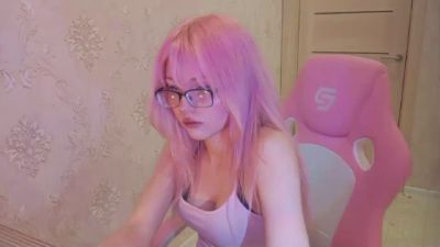 HellaBonner live cam on Cam4