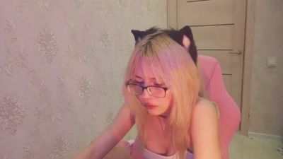 HellaBonner live cam on Cam4
