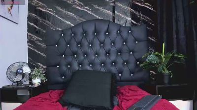 Hellboy_Dark live cam on Cam4