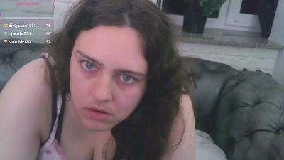 HellenMillerr live cam on Cam4