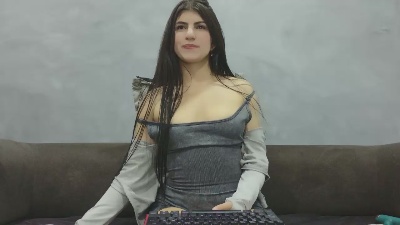 Hellen_03 live cam on Cam4