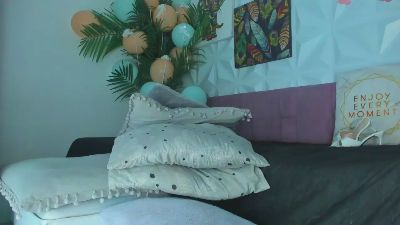 Hellen_Sky live cam on Cam4