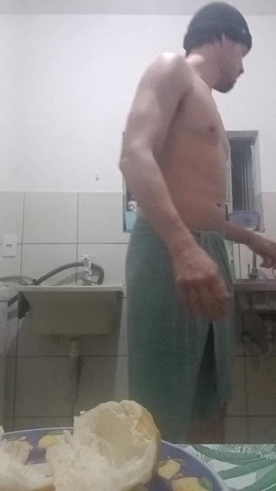 Hellmans live cam on Cam4