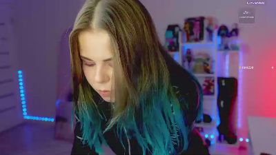 Hellokittyalice live cam on Cam4