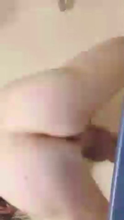 HellsMostLost live cam on Cam4