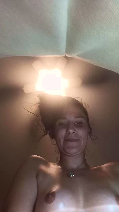 Hellspixie live cam on Cam4