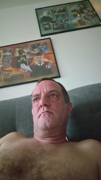 Hengst81980 live cam on Cam4