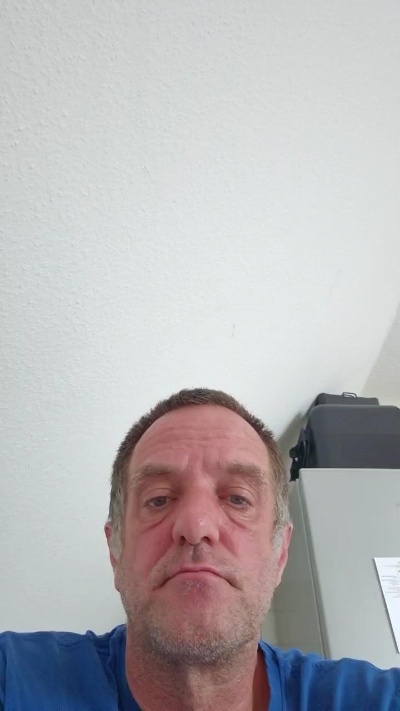 Hengst81980 live cam on Cam4