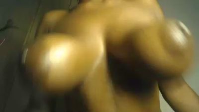Henriettaoso live cam on Cam4