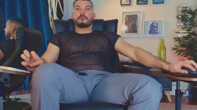HenryBenso live cam on Cam4