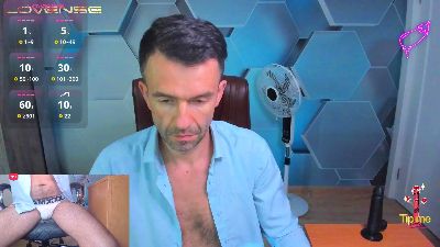 HenryGarret live cam on Cam4