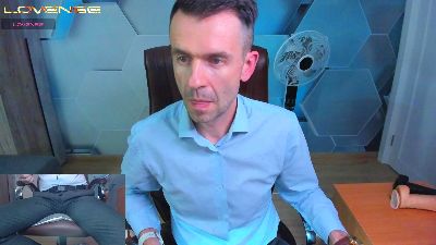 HenryGarret live cam on Cam4