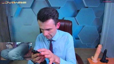 HenryGarret live cam on Cam4