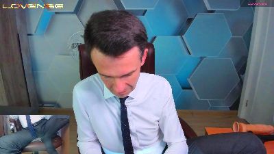 HenryGarret live cam on Cam4