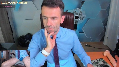 HenryGarret live cam on Cam4