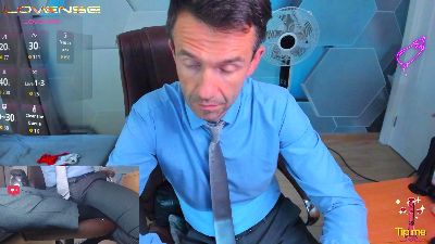 HenryGarret live cam on Cam4