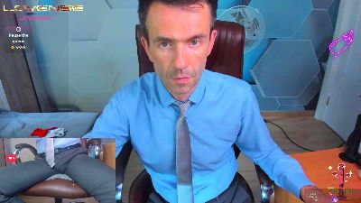 HenryGarret live cam on Cam4