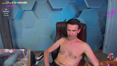 HenryGarret live cam on Cam4