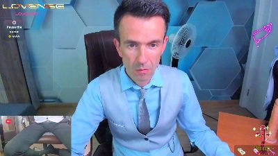 HenryGarret live cam on Cam4