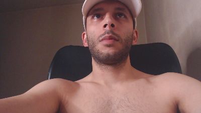 Henryaxe live cam on Cam4