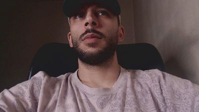 Henryaxe live cam on Cam4