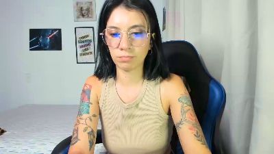 HeraAndAria live cam on Cam4