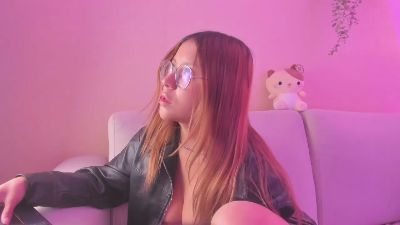 Hera_Junoo live cam on Cam4