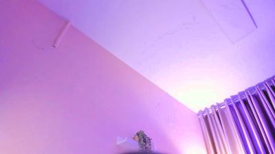 Hera_Junoo live cam on Cam4