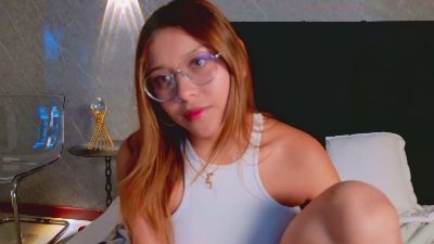 Hera_Junoo live cam on Cam4