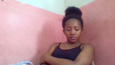 Herminah live cam on Cam4