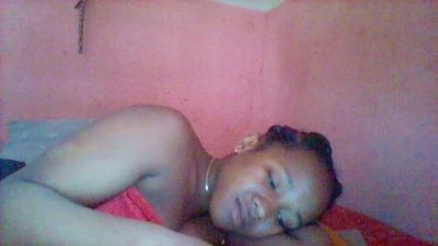 Herminah live cam on Cam4