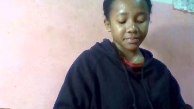 Herminah live cam on Cam4