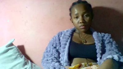 Herminah live cam on Cam4