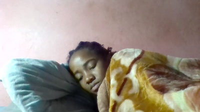 Herminah live cam on Cam4