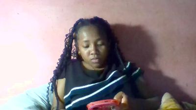 Herminah live cam on Cam4