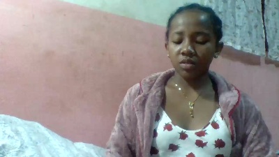 Herminah live cam on Cam4