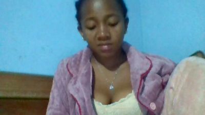 Herminah live cam on Cam4