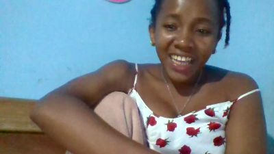 Herminah live cam on Cam4