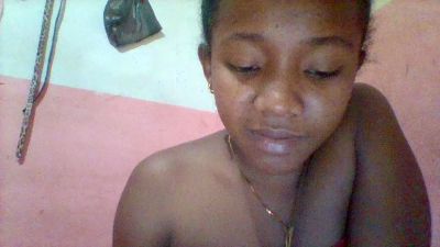 Herminah live cam on Cam4