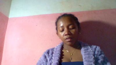 Herminah live cam on Cam4